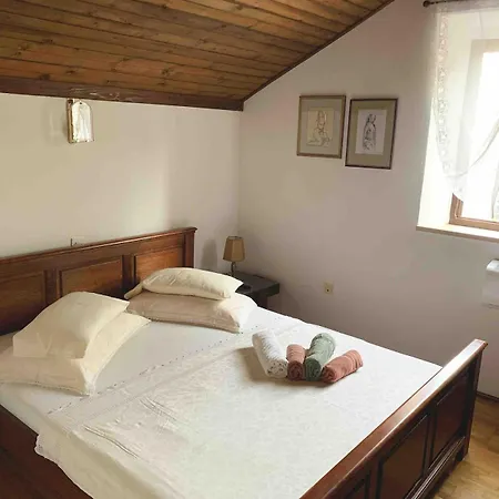 Mary Tatil Evi Ložišće